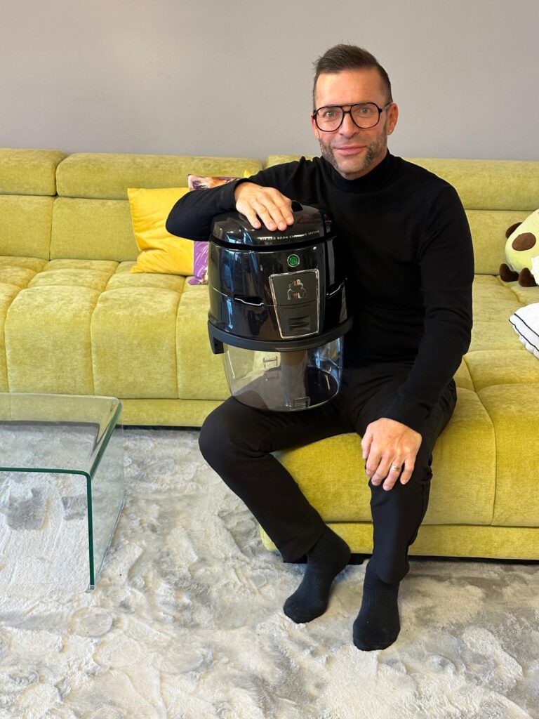 whatsapp image 2025 11 04 at 08.04.25 (1)